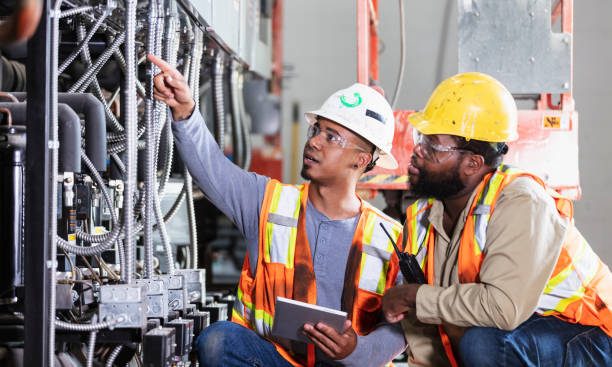 Best Affordable Emergency Electrician  in Bangor, MI